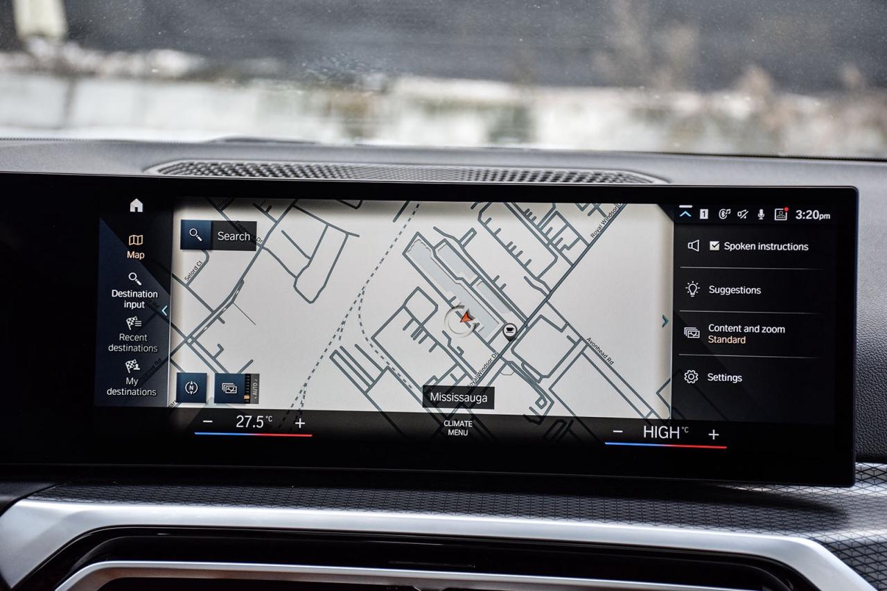 2023 BMW 3 Series 330i xDrive M SPORT NO ACCIDENT DIGITAL DASH Photo