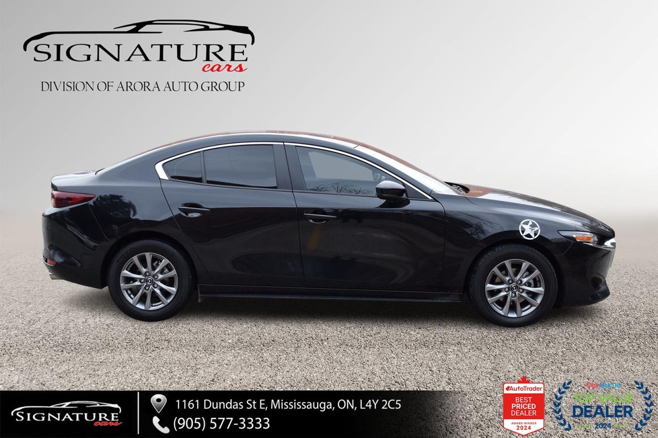 2025 Mazda MAZDA3 GS-L / NO ACCIDENT / SUNROOF / LEATHER/CARPLAY Photo2
