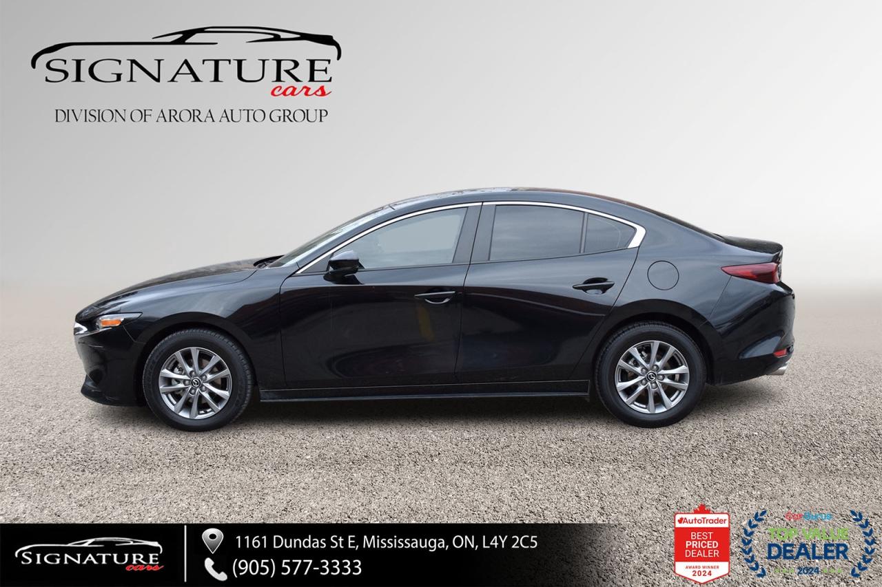2025 Mazda MAZDA3 GS-L / NO ACCIDENT / SUNROOF / LEATHER/CARPLAY Photo