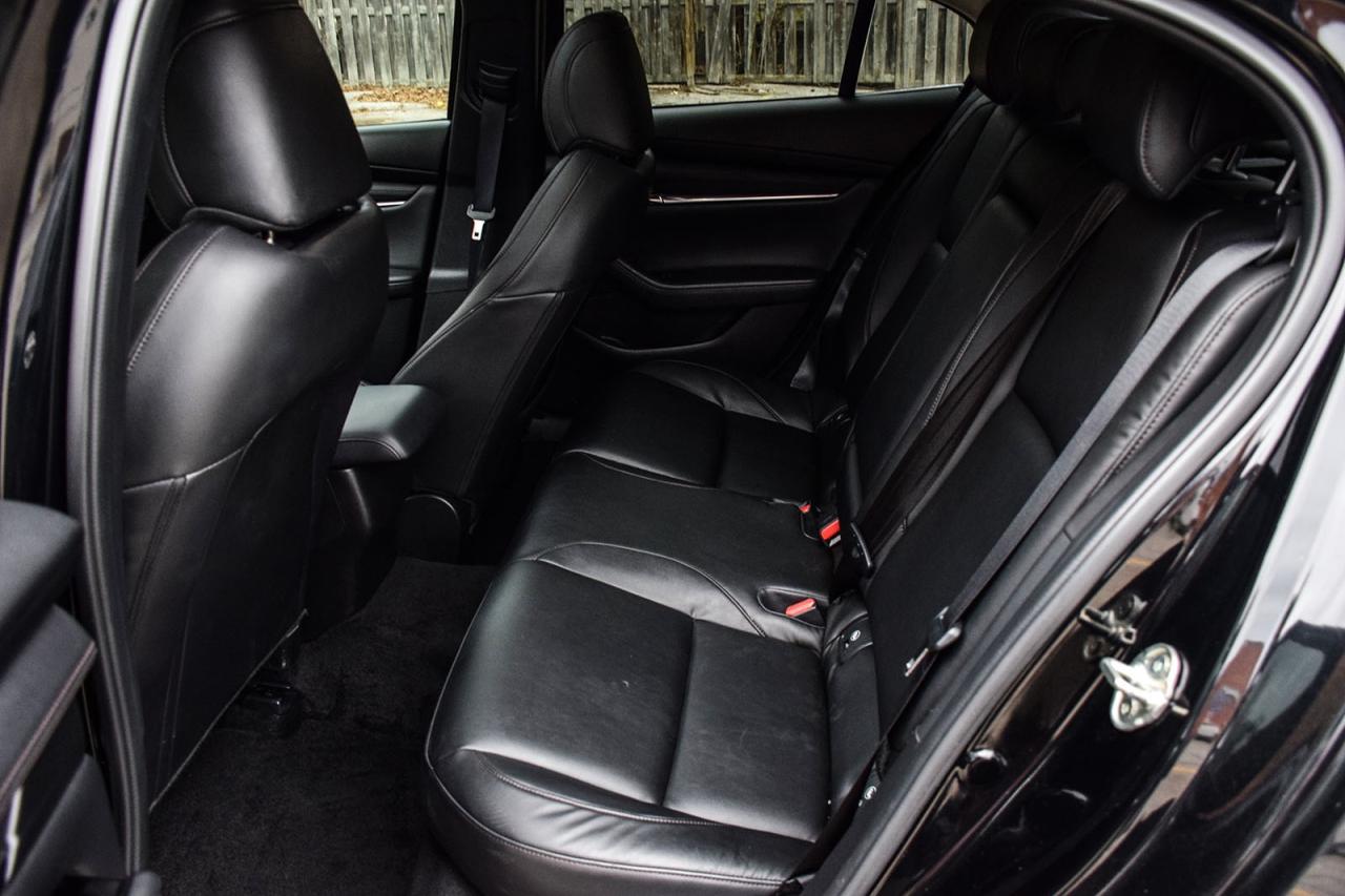 2025 Mazda MAZDA3 GS-L / NO ACCIDENT / SUNROOF / LEATHER/CARPLAY Photo