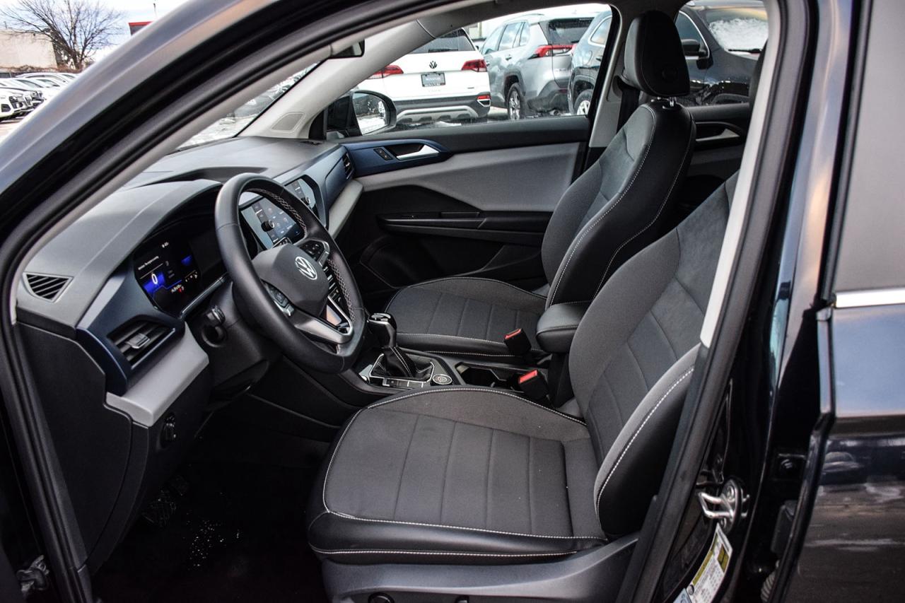 2022 Volkswagen Taos COMFORTLINE DIGITAL DASH PANO ROOF CARPLAY Photo