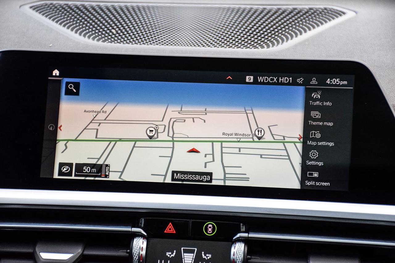 2022 BMW 3 Series 330i xDrive NO ACCIDENT DIGITAL COCKPIT SUNROOF Photo
