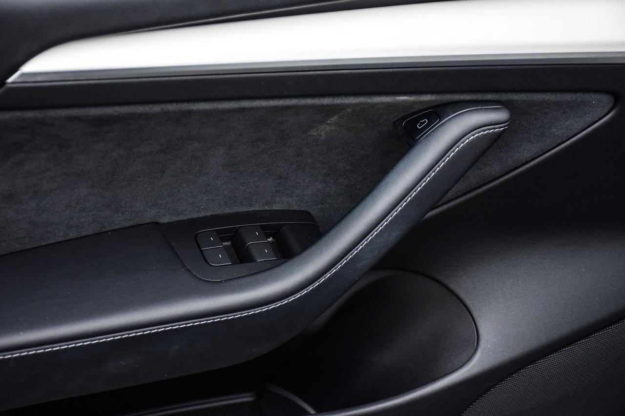 2022 Tesla Model 3 Standard Range No Accident Autopilot Leather Photo