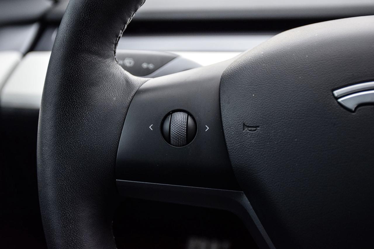 2022 Tesla Model 3 STANDARD RANGE NO ACCIDENT AUTOPILOT Photo