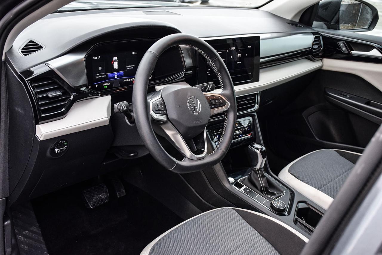 2025 Volkswagen Taos Trendline NO ACCIDENT BSM ADAPTIVE CRUISE Photo