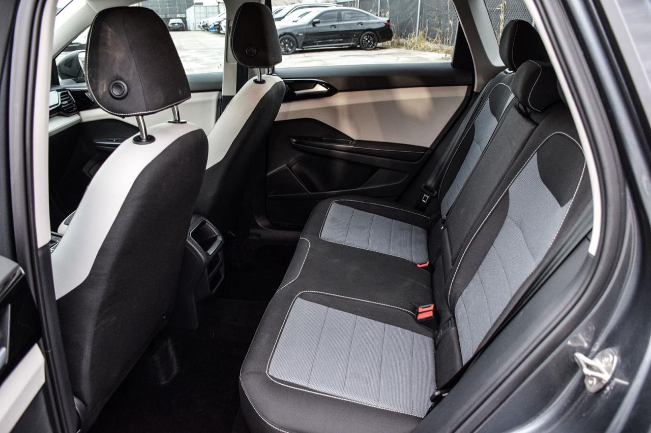 2025 Volkswagen Taos Trendline NO ACCIDENT BSM ADAPTIVE CRUISE Photo