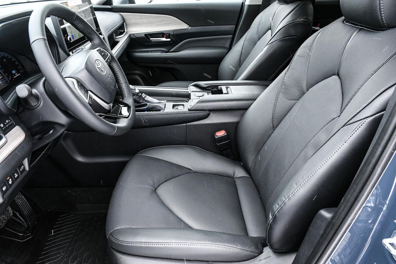 2026 Toyota Grand Highlander Hybrid Limited Photo