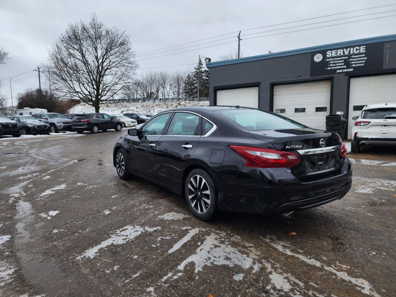 2018 Nissan Altima SV l Heated Seats l 6 MONTH WARRANTY Photo