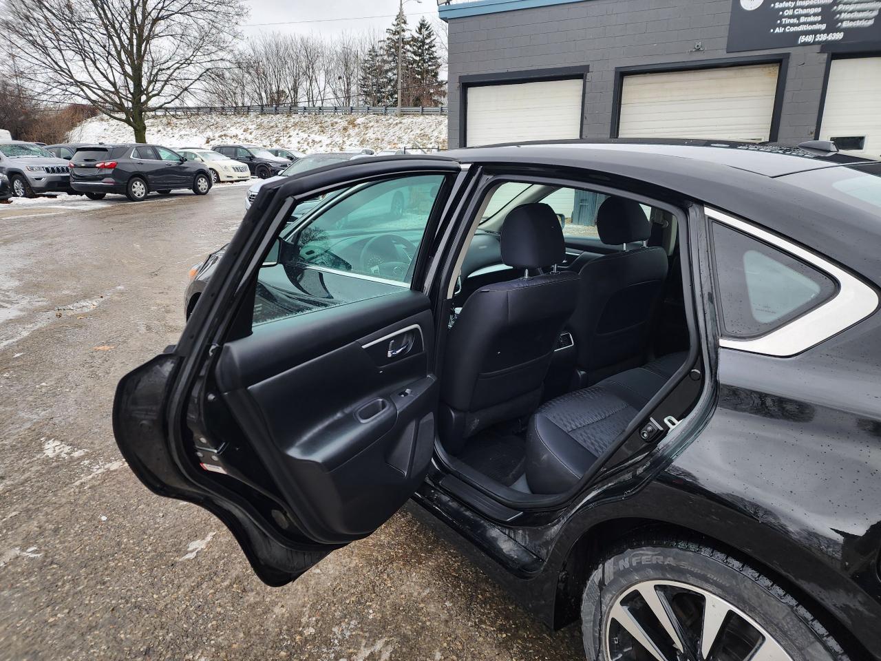 2018 Nissan Altima SV l Heated Seats l Remote Start l Reverse Cam Photo