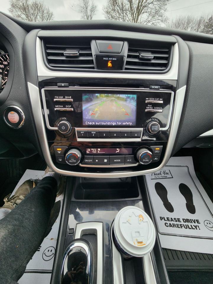2018 Nissan Altima SV l Heated Seats l 6 MONTH WARRANTY Photo