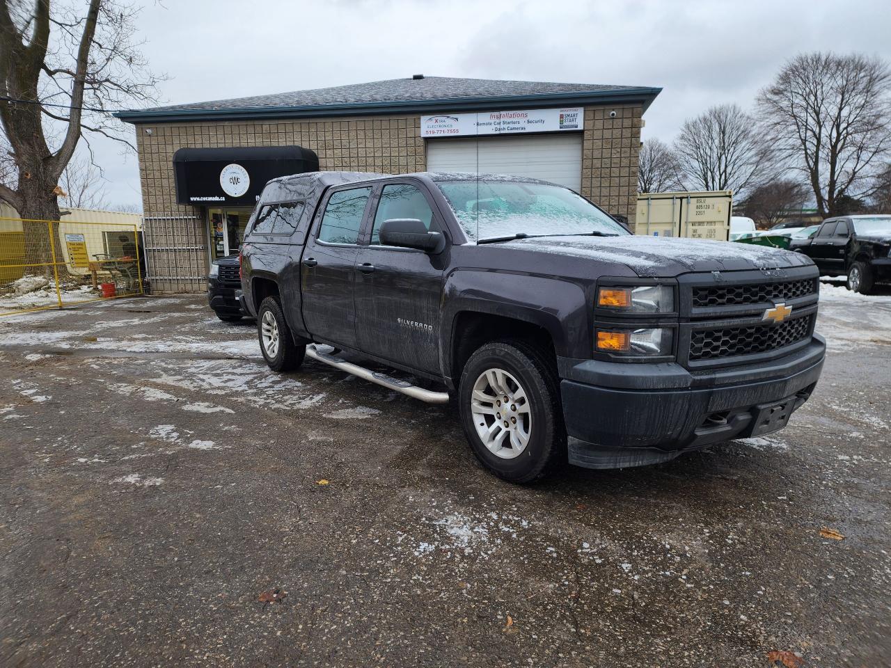 2015 Chevrolet Silverado 1500 Work Truck l Clean Carfax l Crew-cab l Low KM Photo2