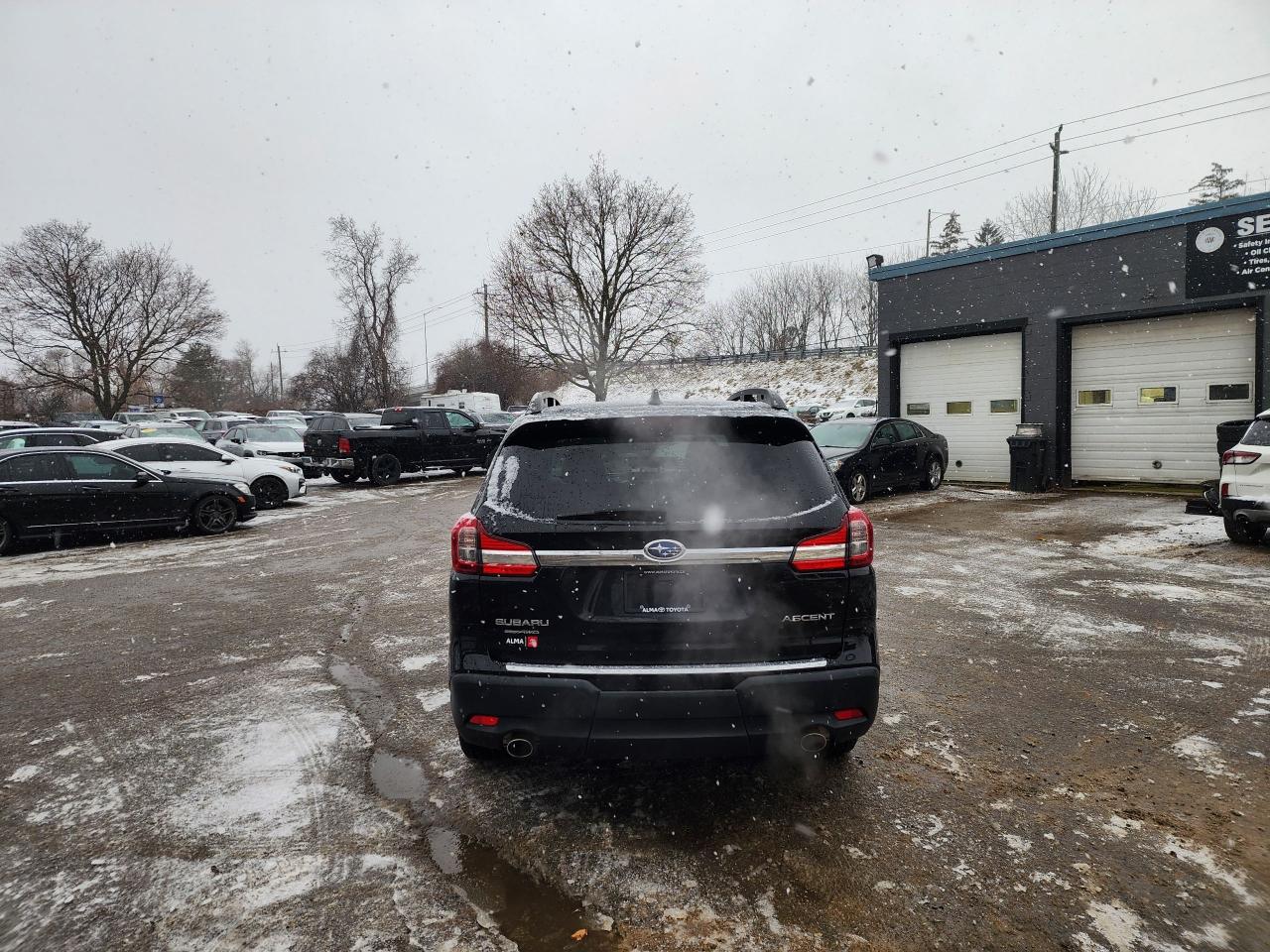 2019 Subaru ASCENT Touring l Clean Carfax l 7 Seater l Mint Condition Photo