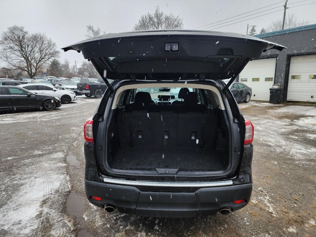 2019 Subaru ASCENT Touring l Clean Carfax l 7 Seater l Mint Condition Photo