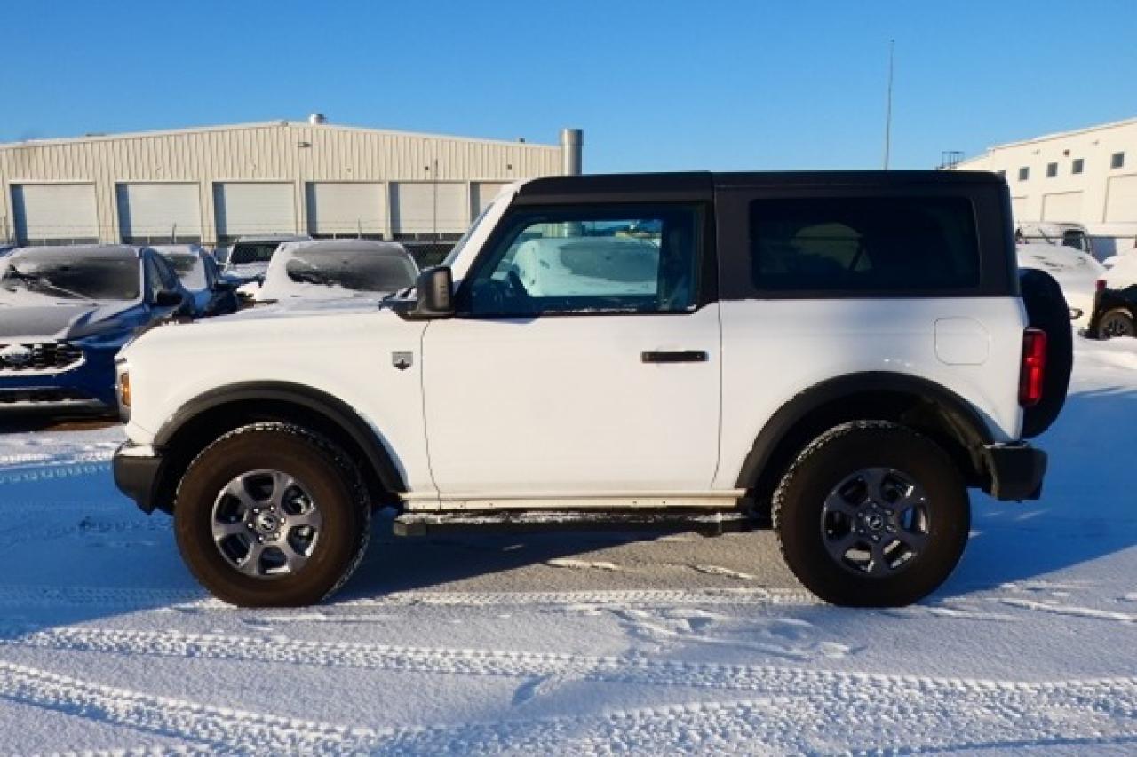 2024 Ford Bronco Big Bend 2 Door 4x4 6-spd w/Htd Leather, NAV, BUC - Photo #1