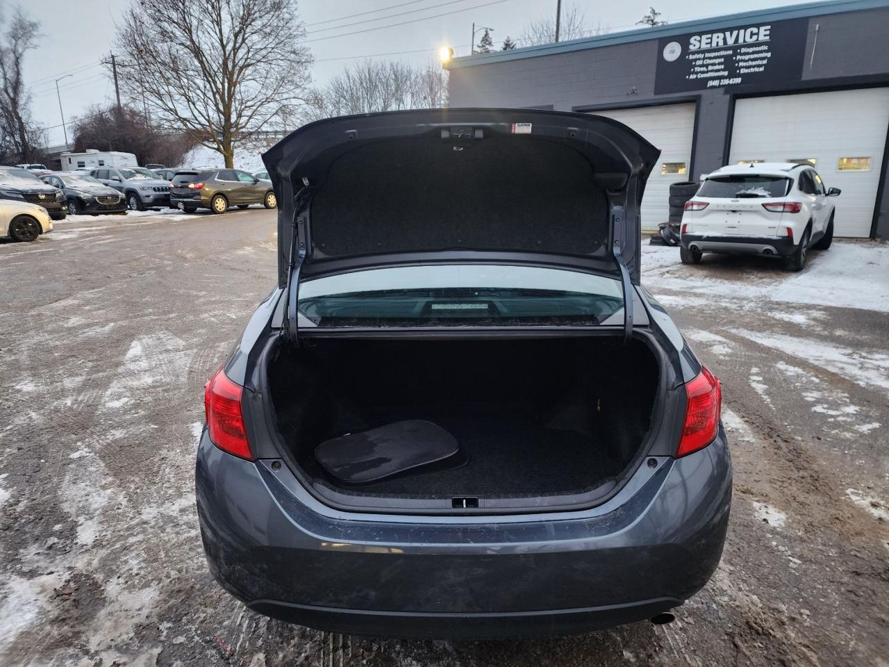 2018 Toyota Corolla XSE l Heated Seats l Heated Steering l Reverse Cam