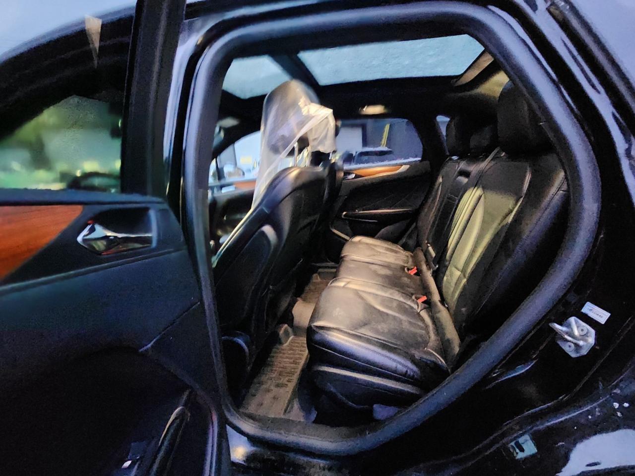 2018 Lincoln MKC Reserve l LOW KM l AWD l Remote Start l