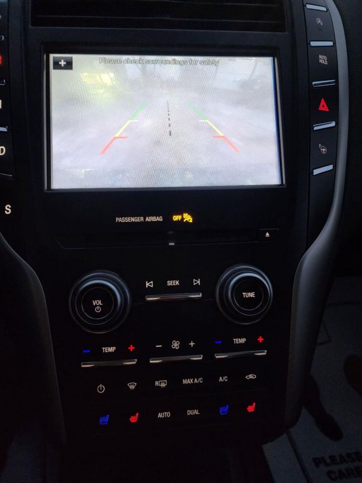 2018 Lincoln MKC Reserve l LOW KM l AWD l Remote Start l