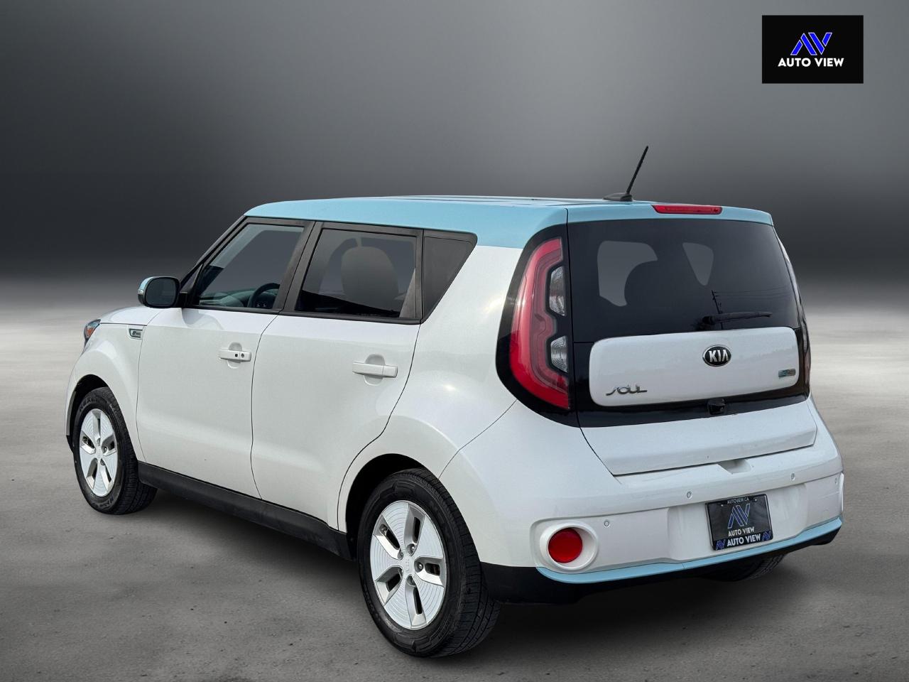 2016 Kia Soul EV Luxury **FULLY ELECTRIC** Photo