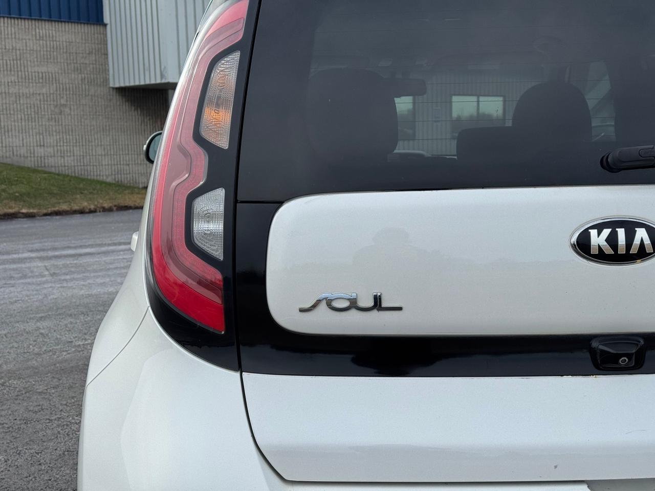 2016 Kia Soul EV Luxury **FULLY ELECTRIC** Photo