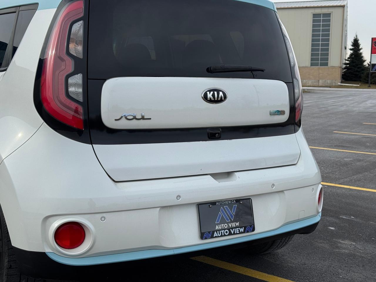2016 Kia Soul EV Luxury **FULLY ELECTRIC** Photo