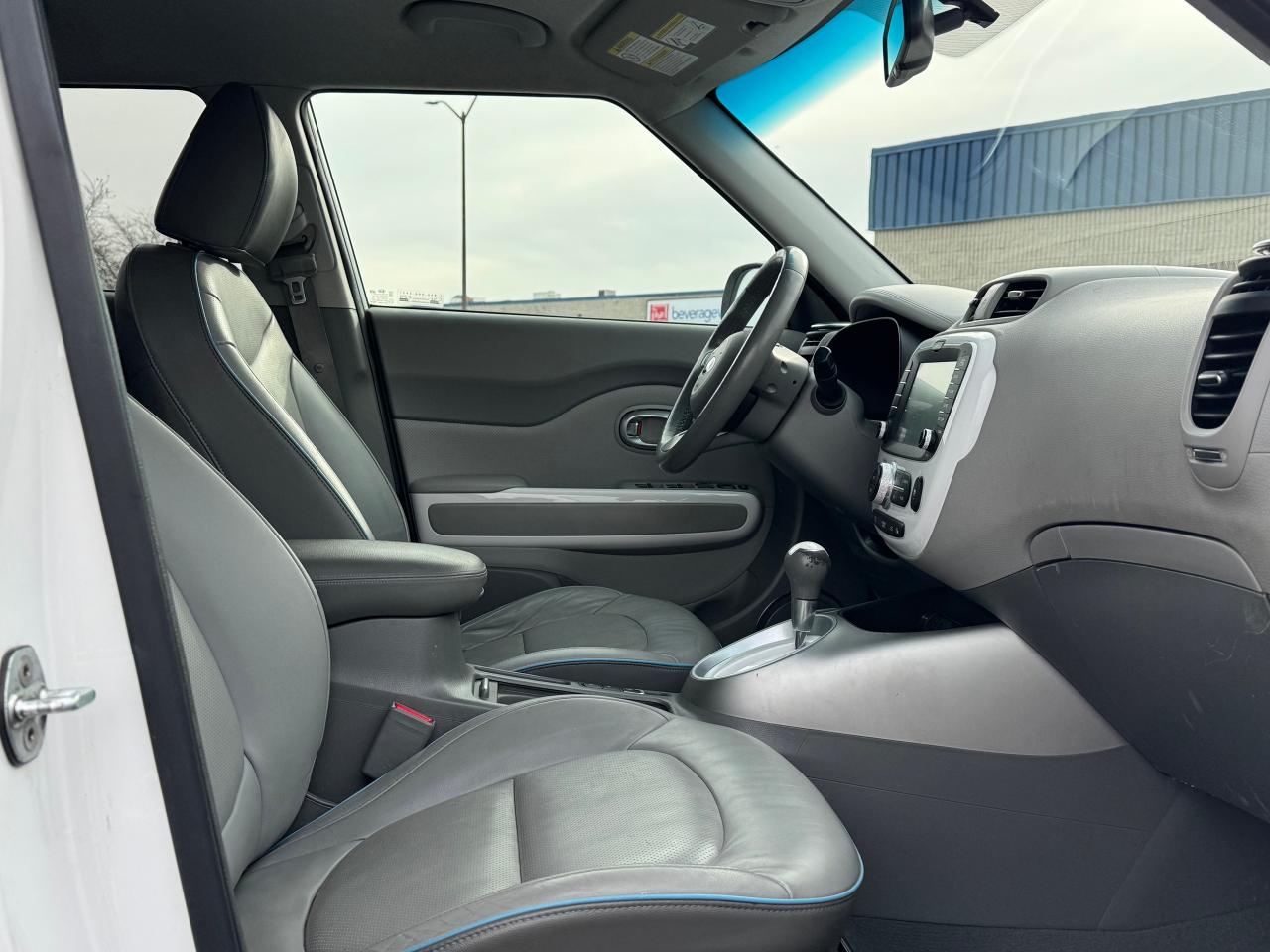 2016 Kia Soul EV Luxury **FULLY ELECTRIC** Photo