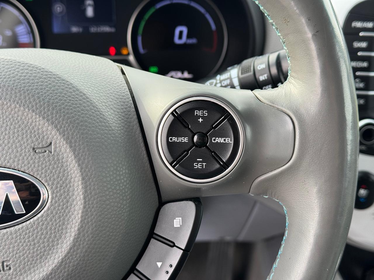 2016 Kia Soul EV Luxury **FULLY ELECTRIC** Photo