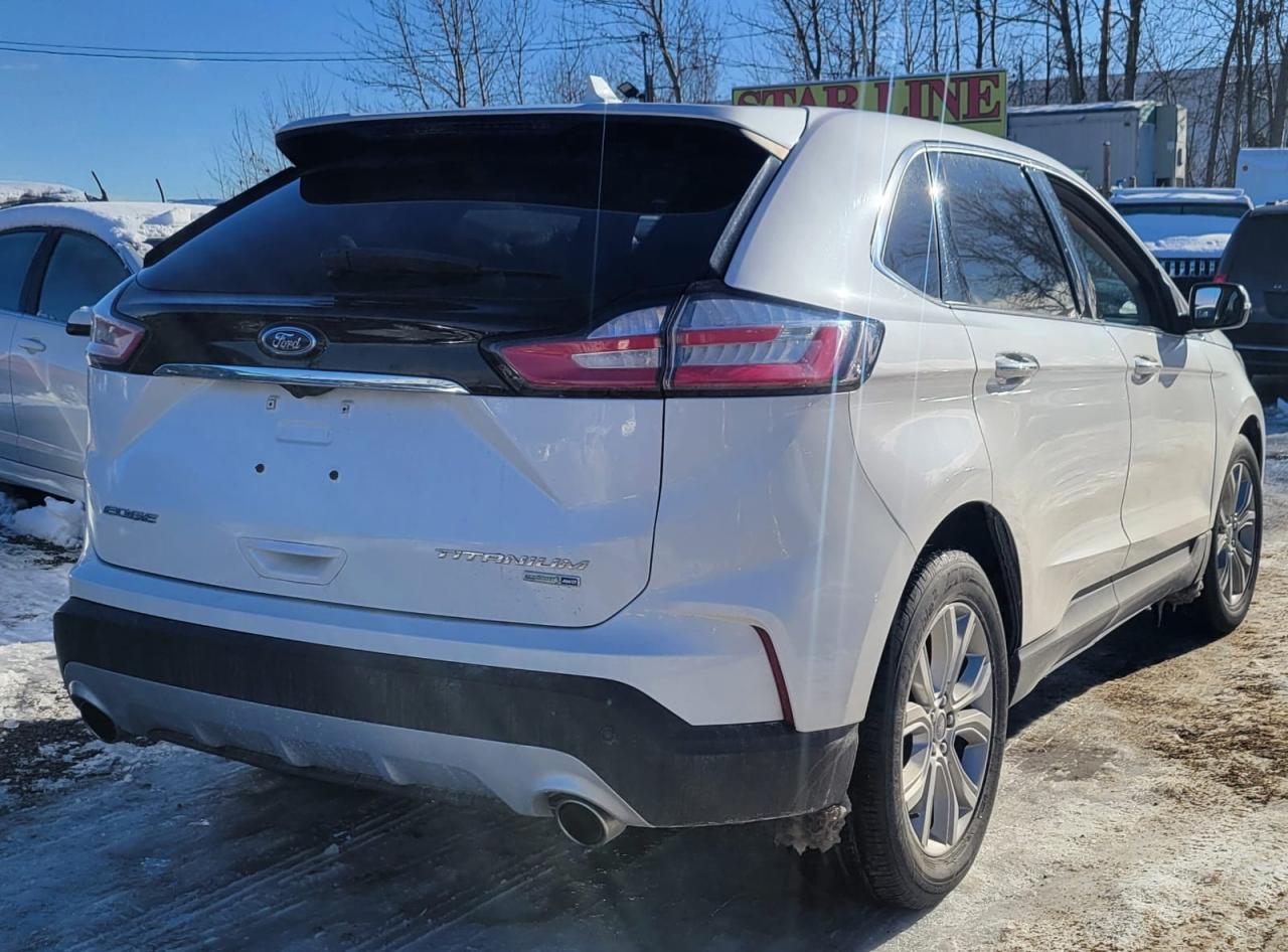 2019 Ford Edge Titanium Photo