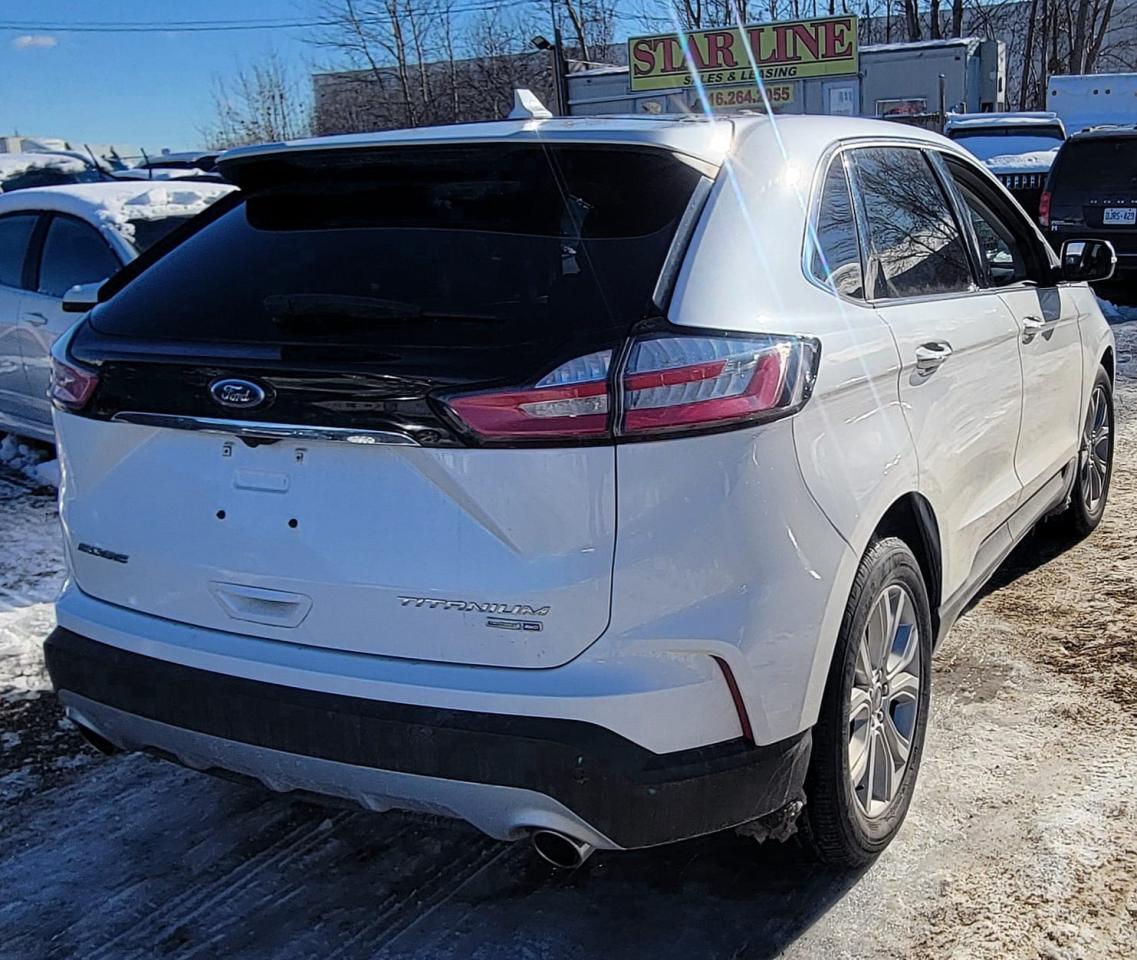 2019 Ford Edge Titanium Photo