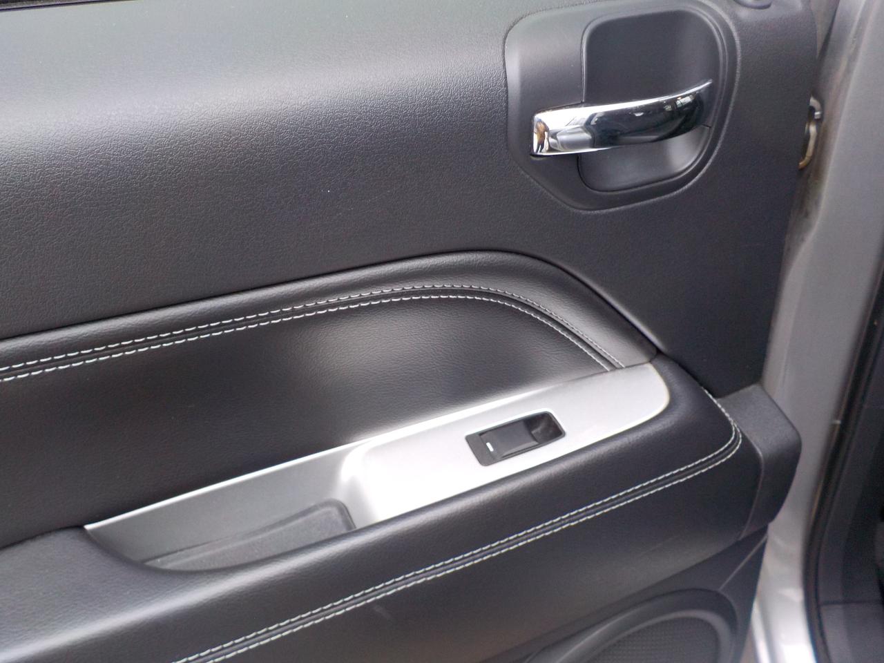 2015 Jeep Compass High Altitude Photo