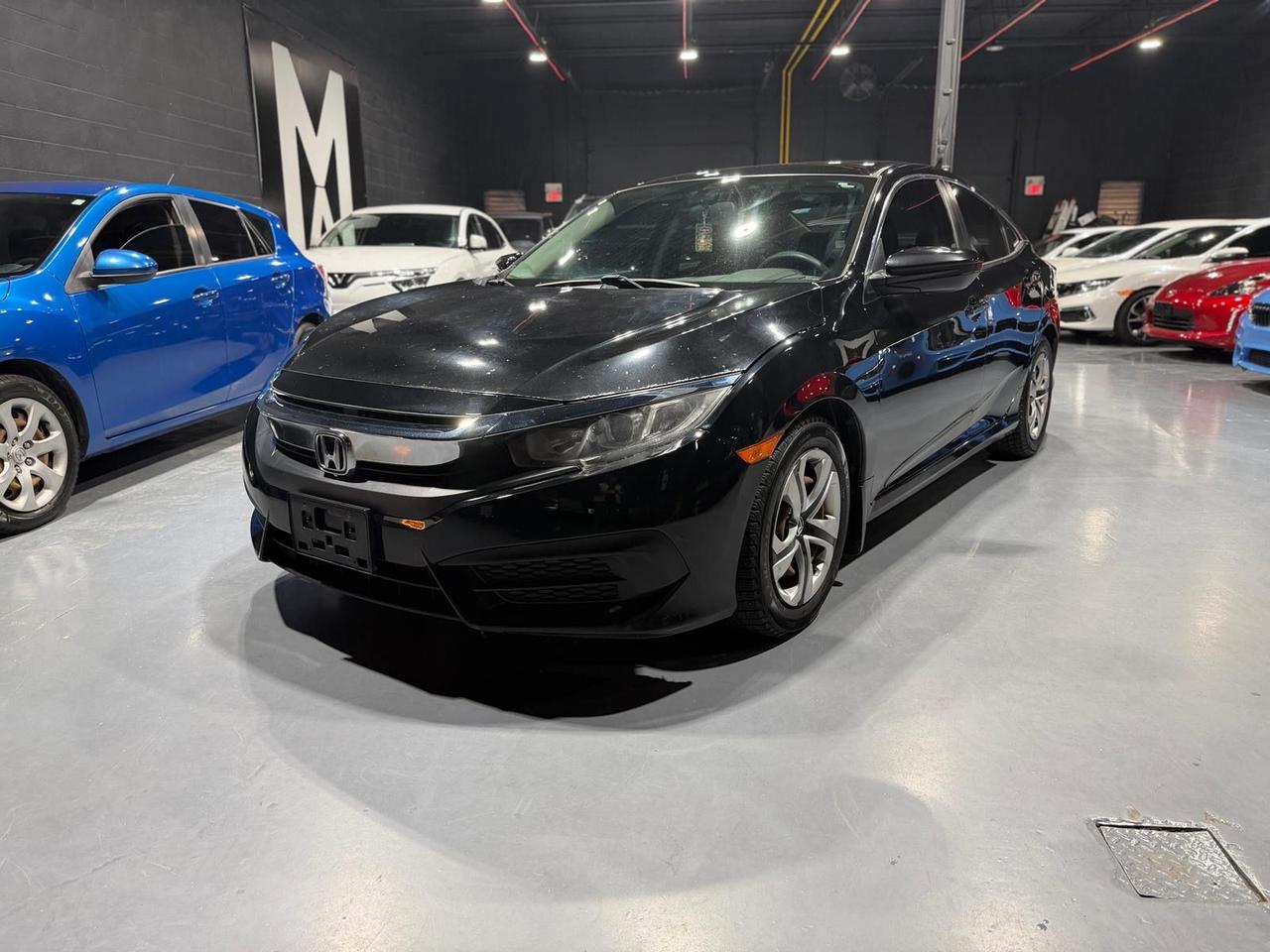 2018 Honda Civic LX Photo1