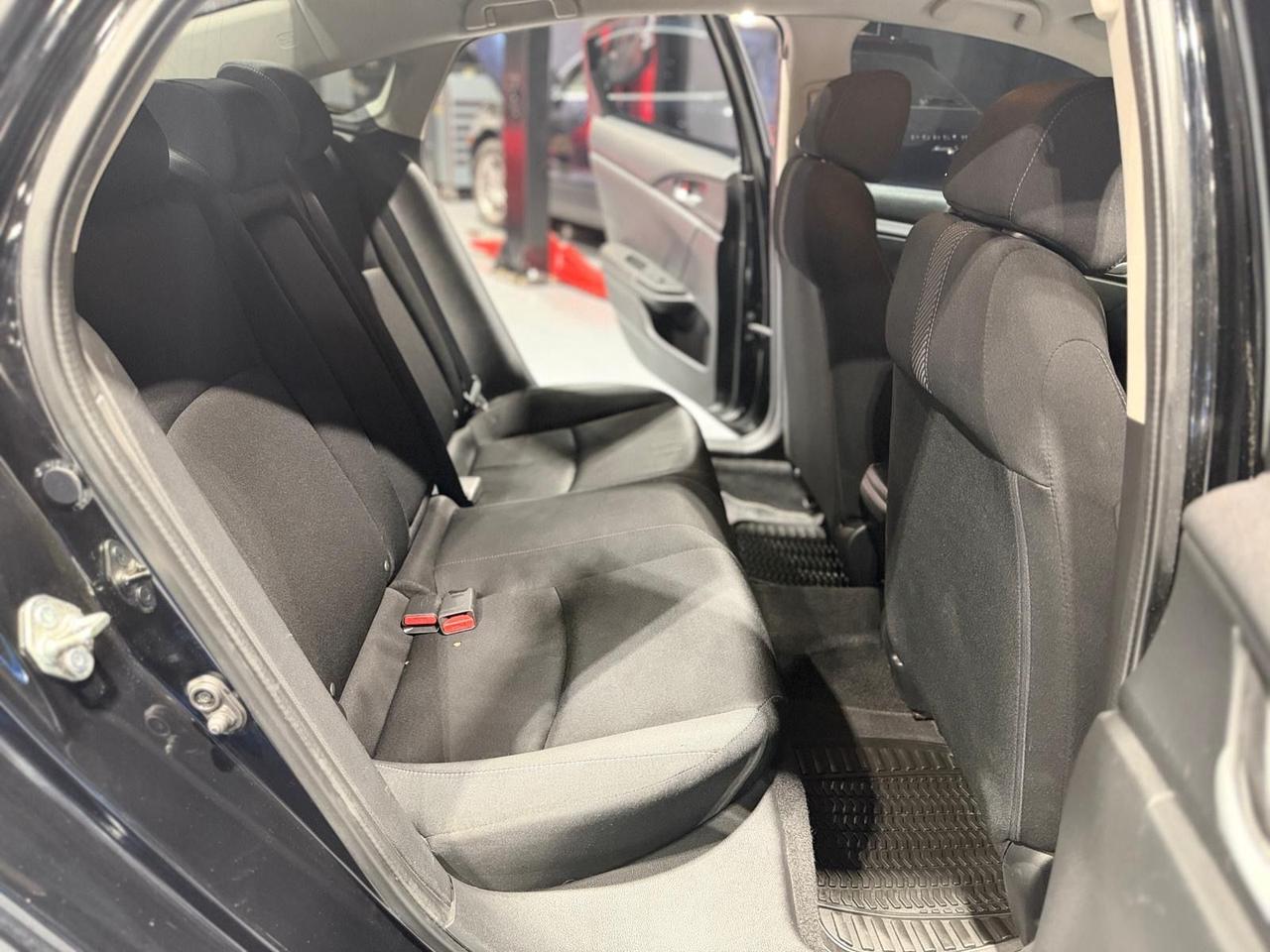 2018 Honda Civic LX Photo