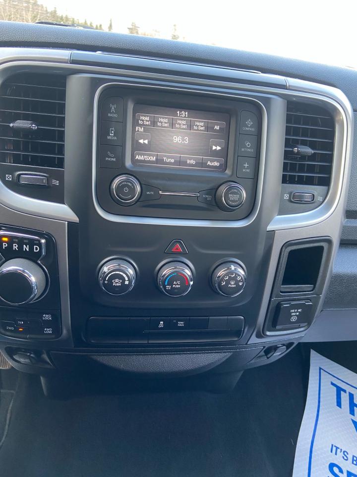 2023 RAM 1500 Classic SLT Photo21