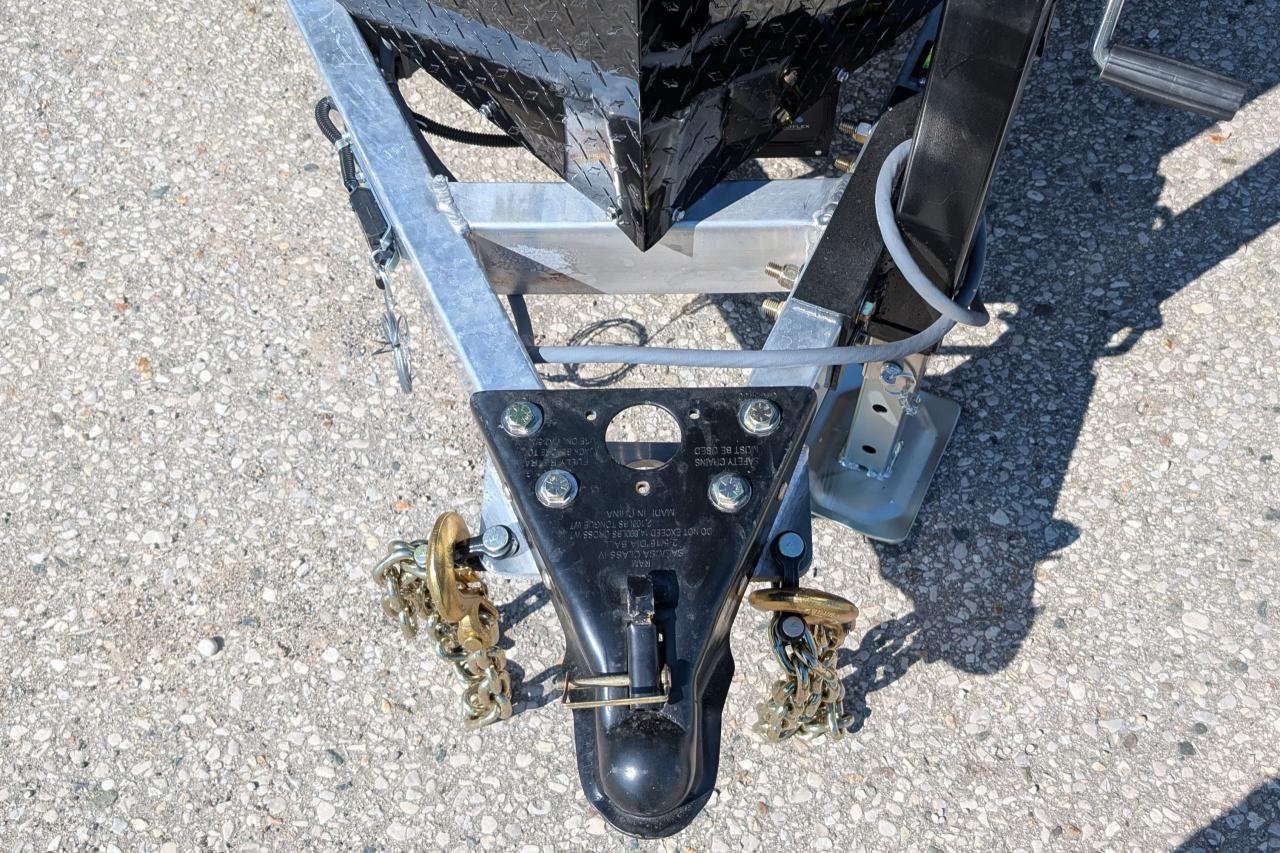 2025 Canadian Trailer Company 7x16 V-Nose Cargo Trailer Aluminum Tandem Axle Photo3