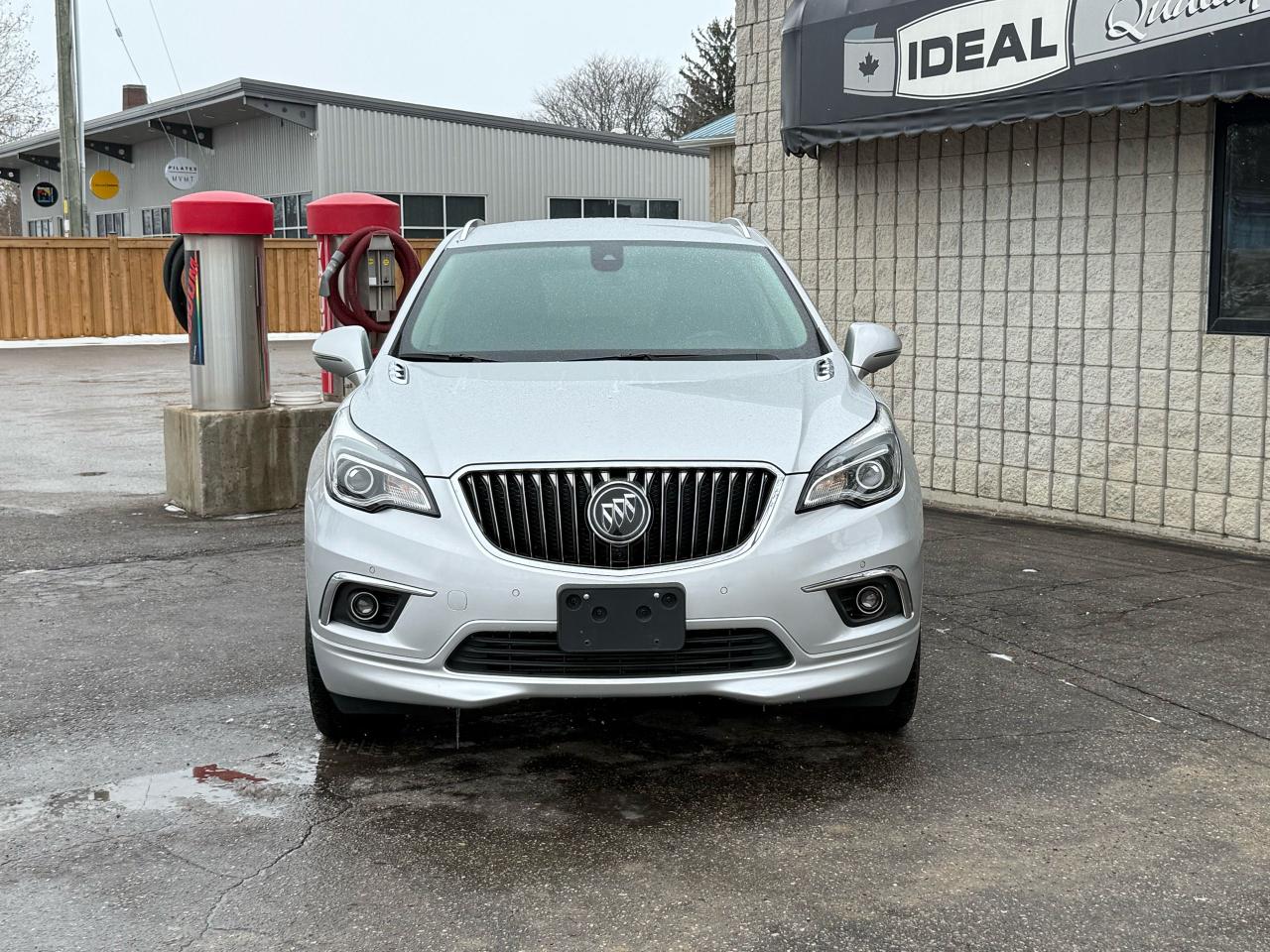 2017 Buick Envision Premium II Photo2