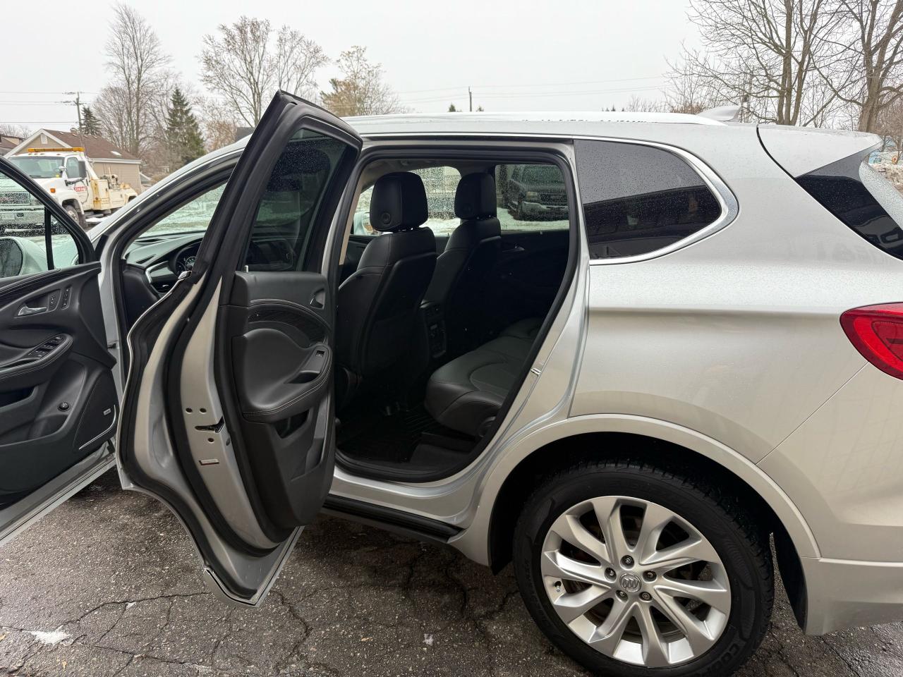 2017 Buick Envision Premium II Photo