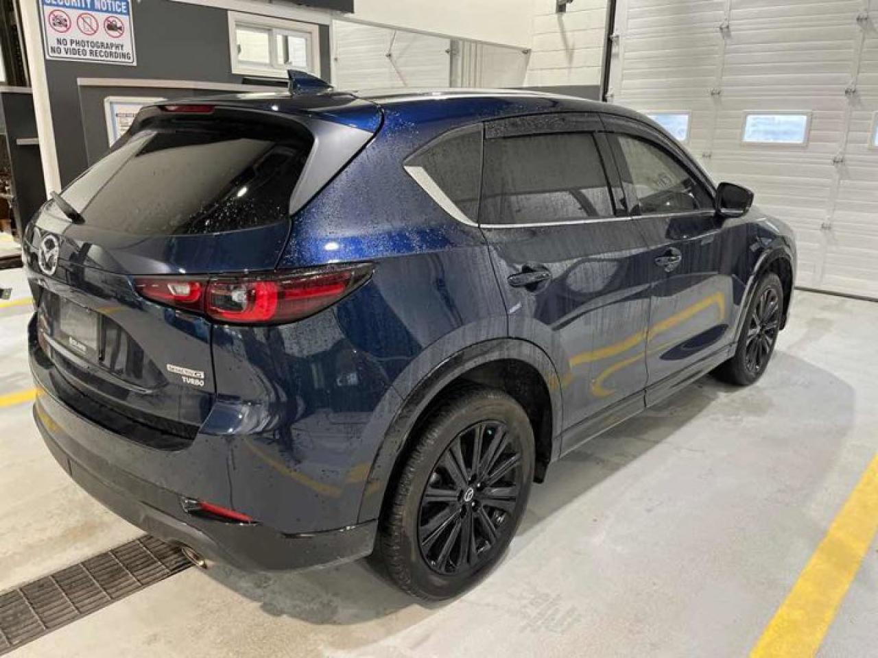 2023 Mazda CX-5 Sport Design Turbo AWD | Sunroof | Blind Spot Monitor | Heated and Cooled Seats | and More ! Photo