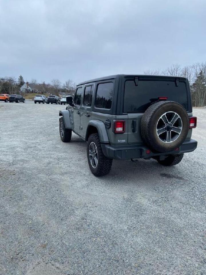 2023 Jeep Wrangler Sahara Photo