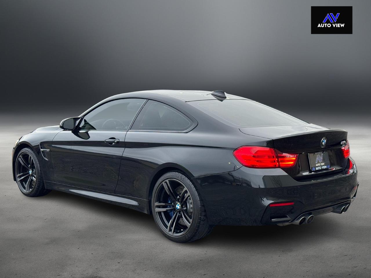 2015 BMW M4 **6 SPEED MANUAL**CLEAN CARFAX** Photo