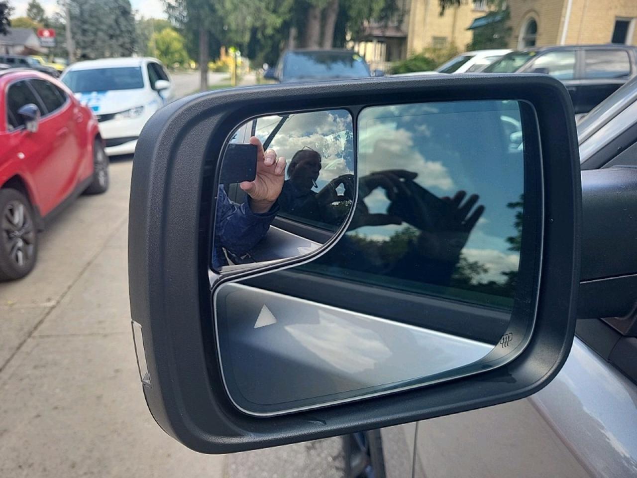 2025 RAM 1500 Sport 3.0L I–6 Hurricane! Dual–Pane Panoramic Sunroof ! Photo