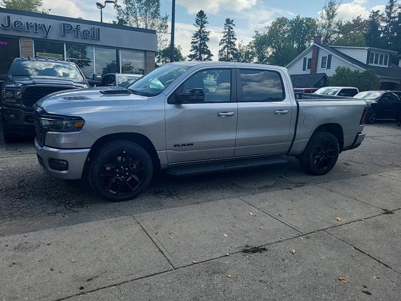 2025 RAM 1500 Sport 0% Financing up to 72 months! Photo0