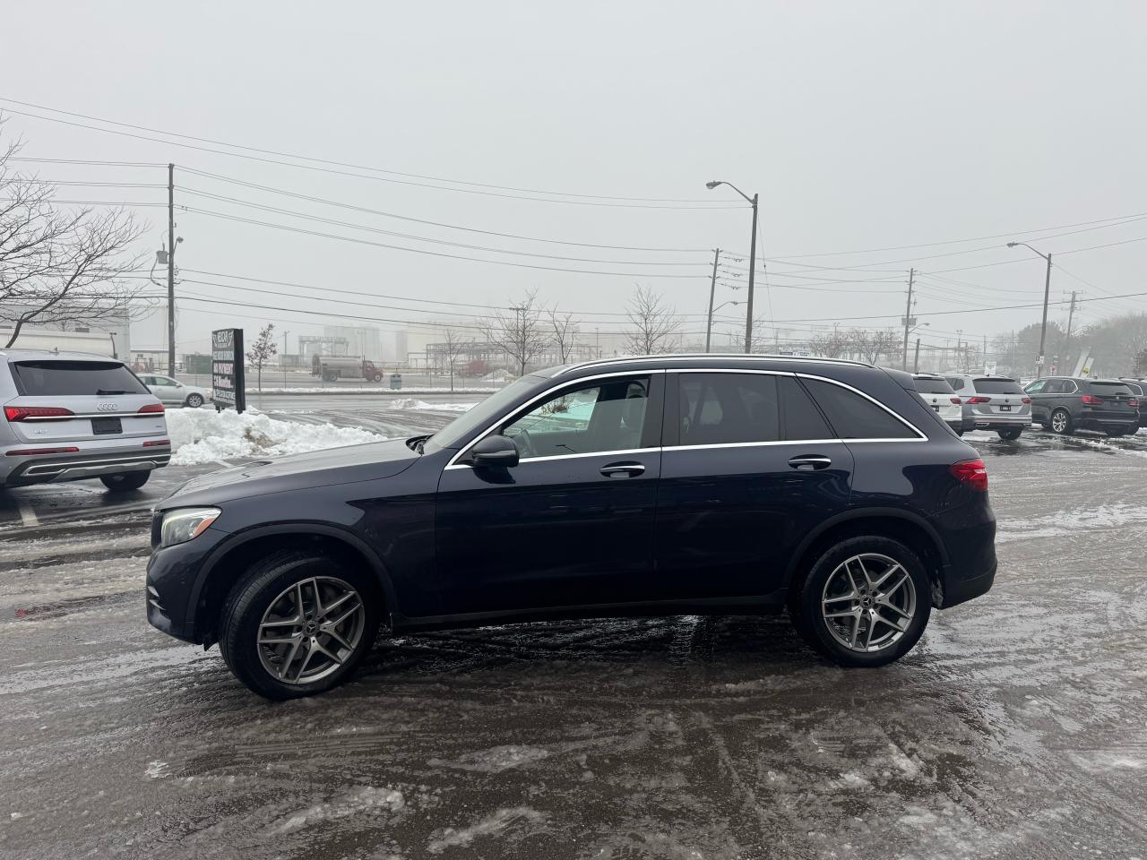 2019 Mercedes-Benz GLC-Class 300 AMG PKG 4MATIC LEATHER PAN/ROOF NAV CAMERA Photo