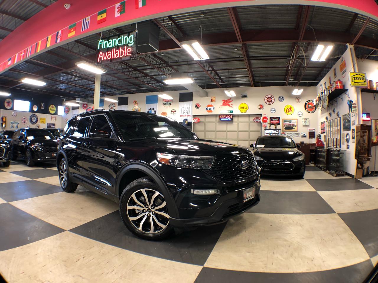 2023 Ford Explorer ST-LINE 4WD 7 PASS LEATHER PAN/ROOF NAV B/SPOT CAM