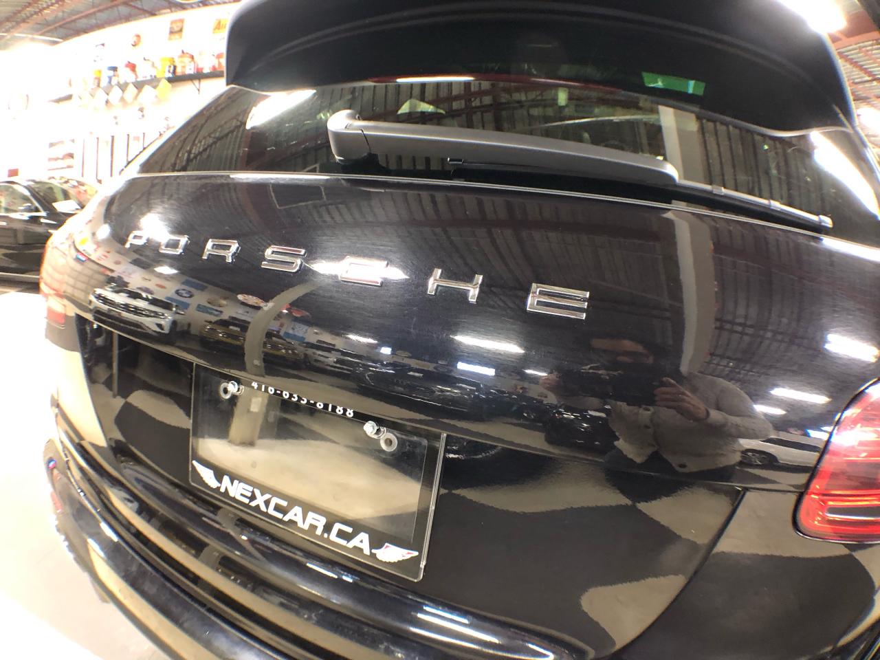 2018 Porsche Cayenne S AWD LEATHER PAN/ROOF NAVI B/SPOT L/ASSIST CAMERA Photo