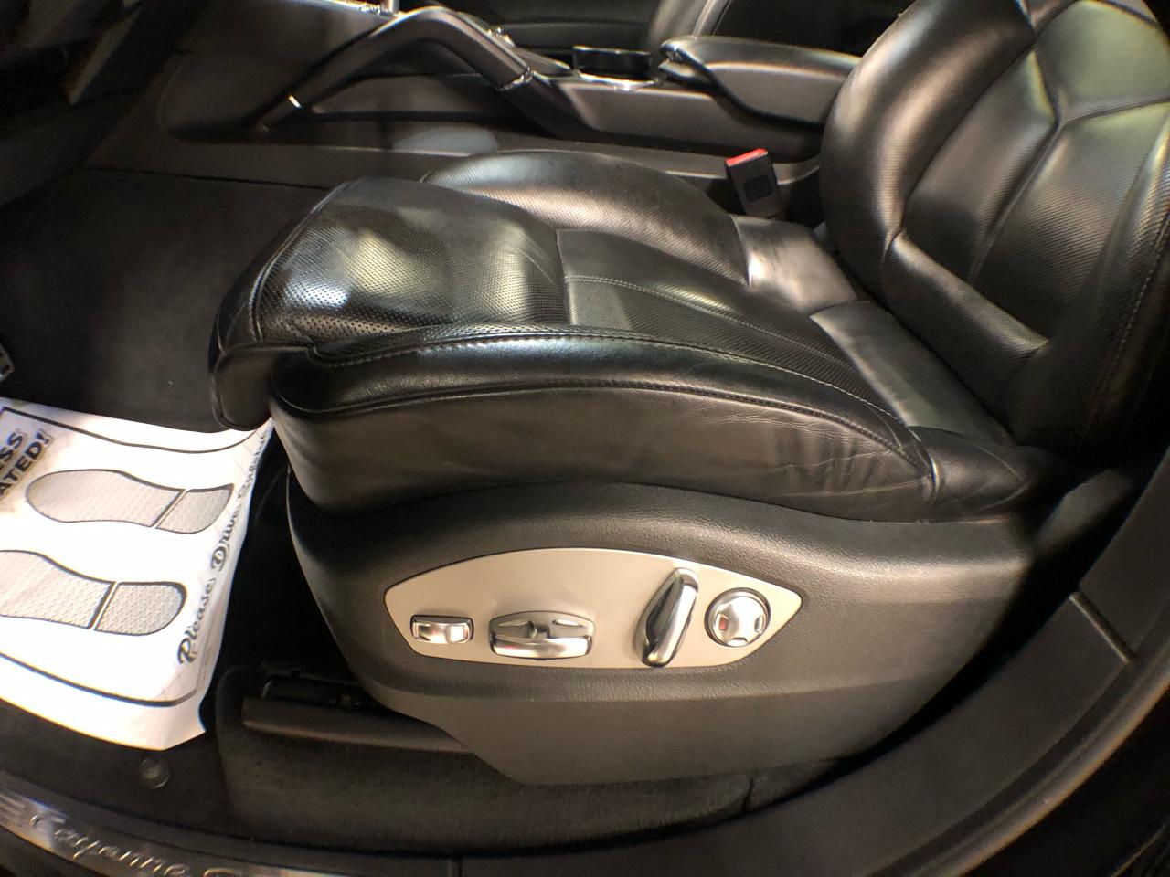 2018 Porsche Cayenne S AWD LEATHER PAN/ROOF NAVI B/SPOT L/ASSIST CAMERA Photo