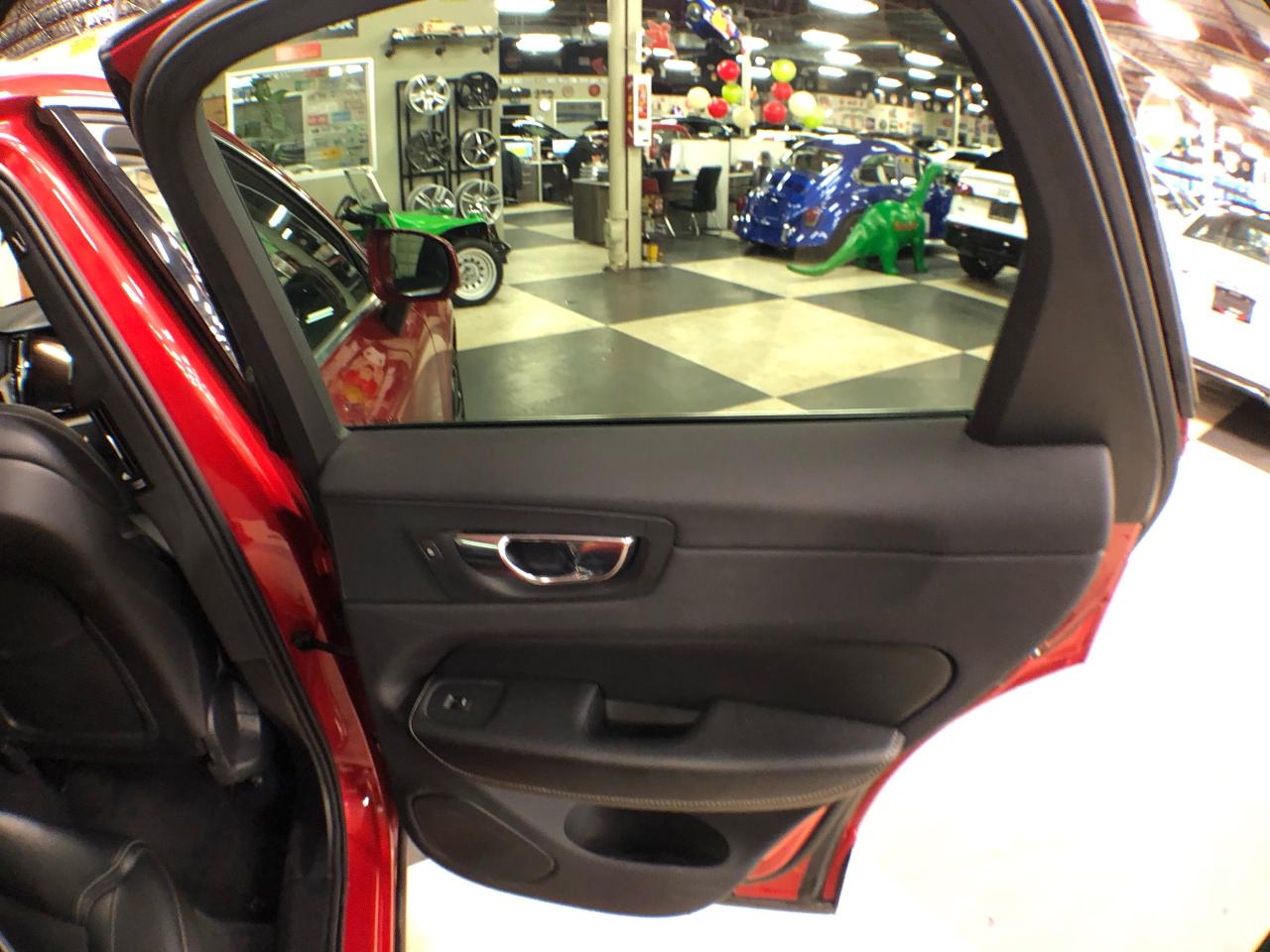 2018 Porsche Cayenne S AWD LEATHER PAN/ROOF NAVI B/SPOT L/ASSIST CAMERA Photo