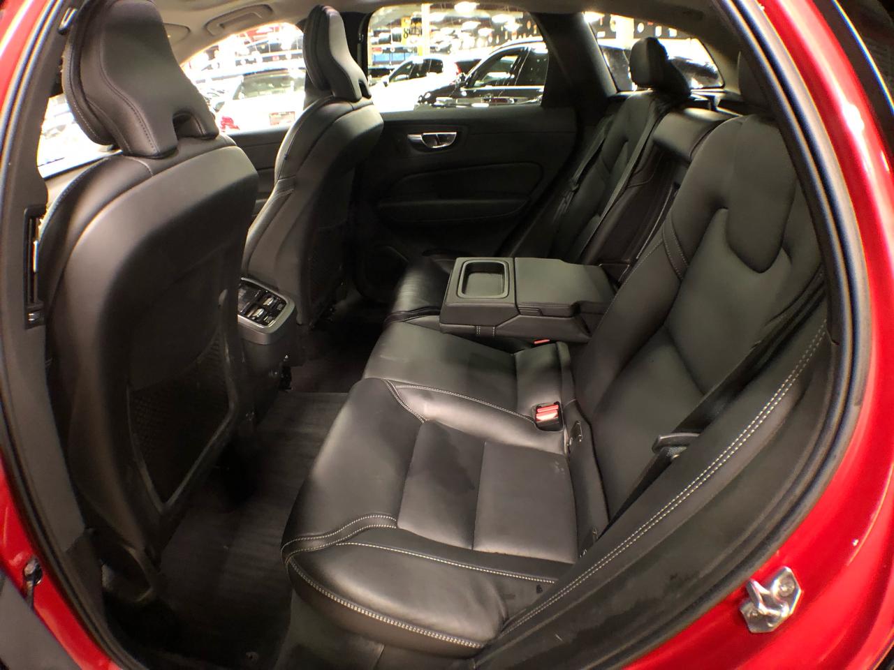 2018 Porsche Cayenne S AWD LEATHER PAN/ROOF NAVI B/SPOT L/ASSIST CAMERA Photo