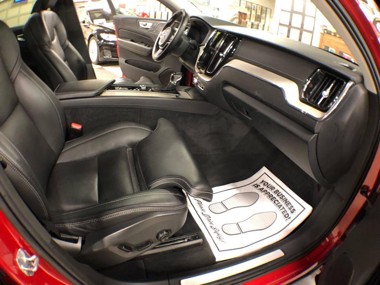 2018 Porsche Cayenne S AWD LEATHER PAN/ROOF NAVI B/SPOT L/ASSIST CAMERA Photo