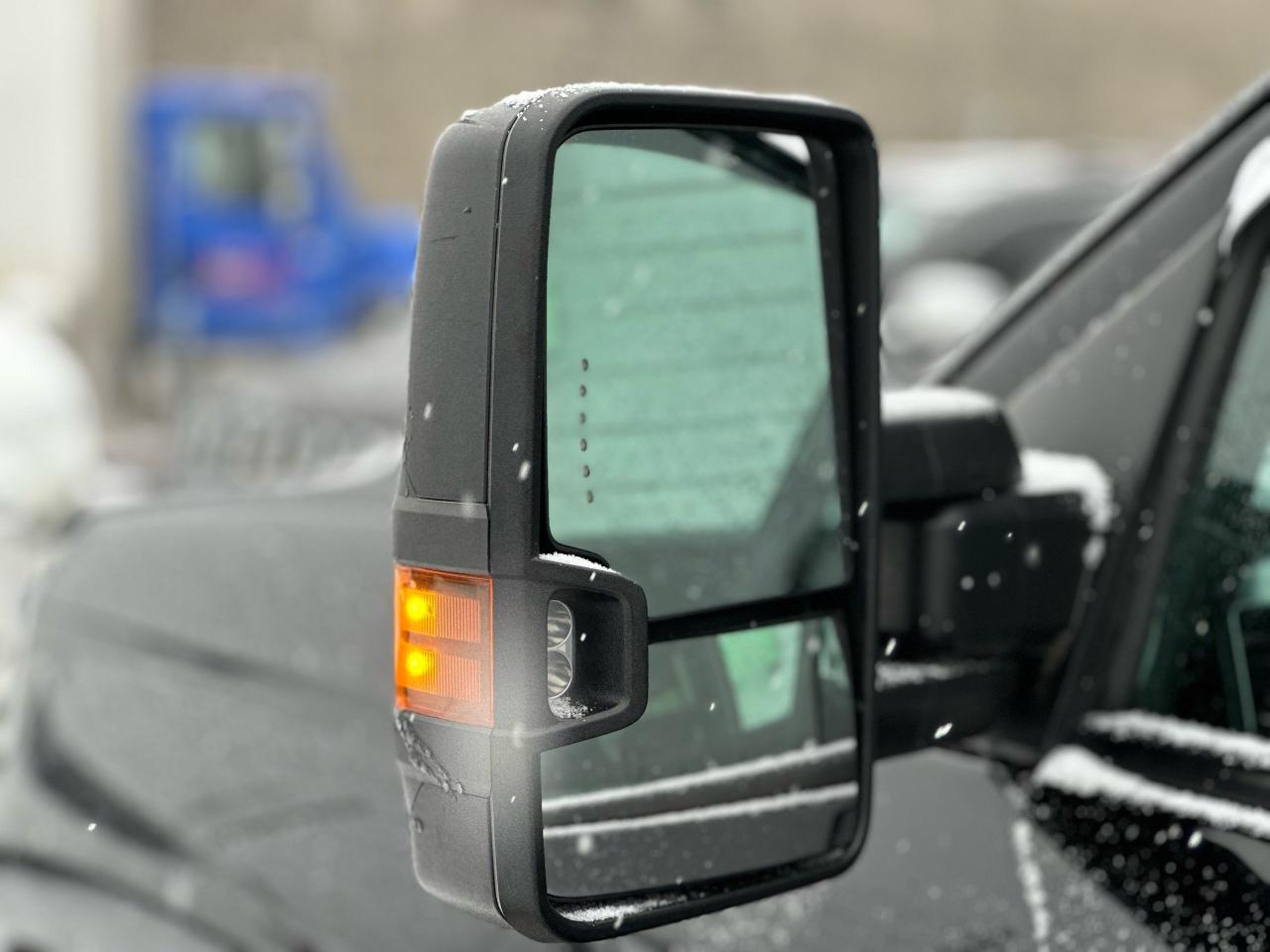 2018 Chevrolet Silverado 1500 LT  CREWCAB W/Nav+Power Seats+Backup cam Photo