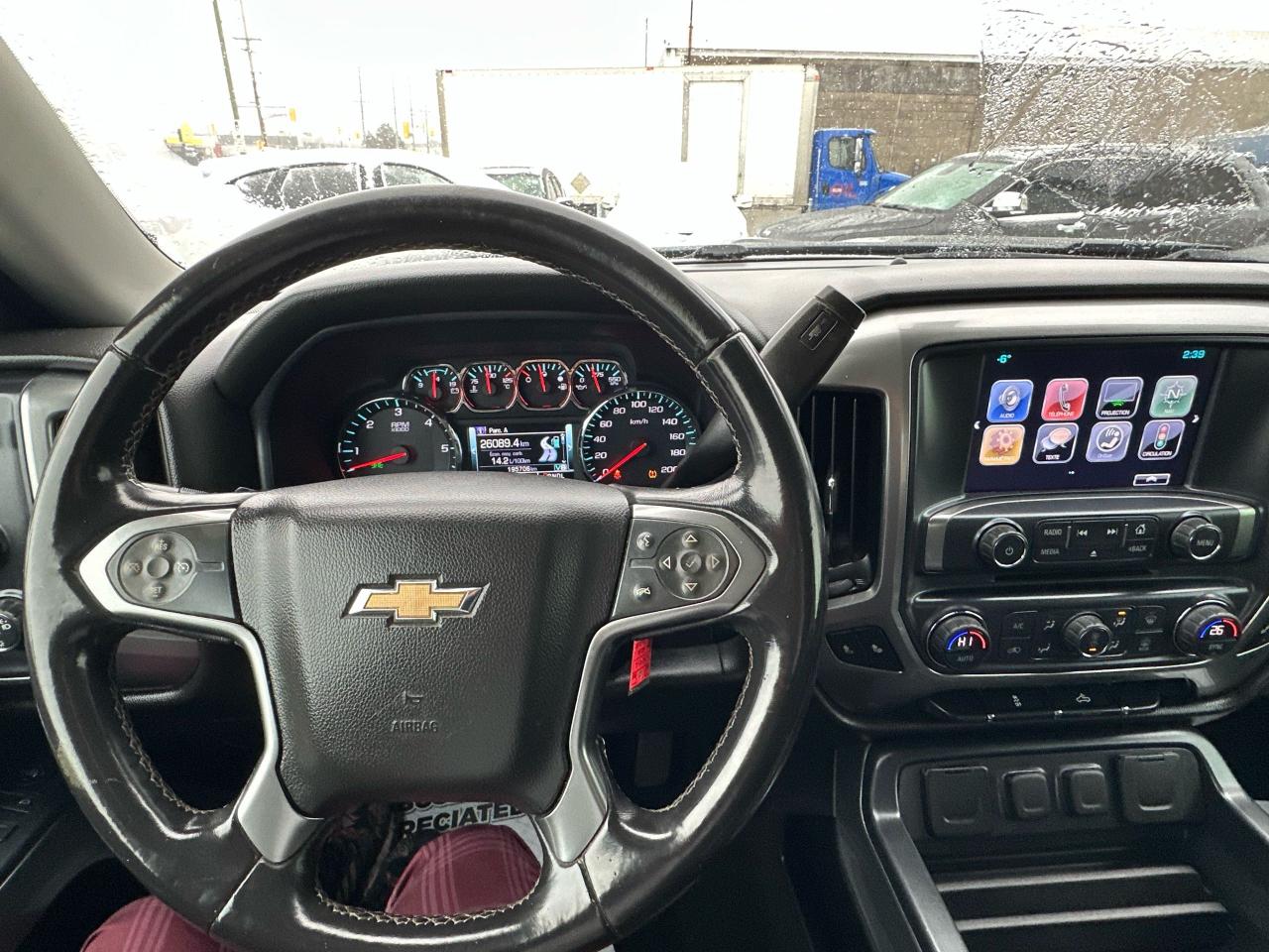 2018 Chevrolet Silverado 1500 LT  CREWCAB W/Nav+Power Seats+Backup cam Photo