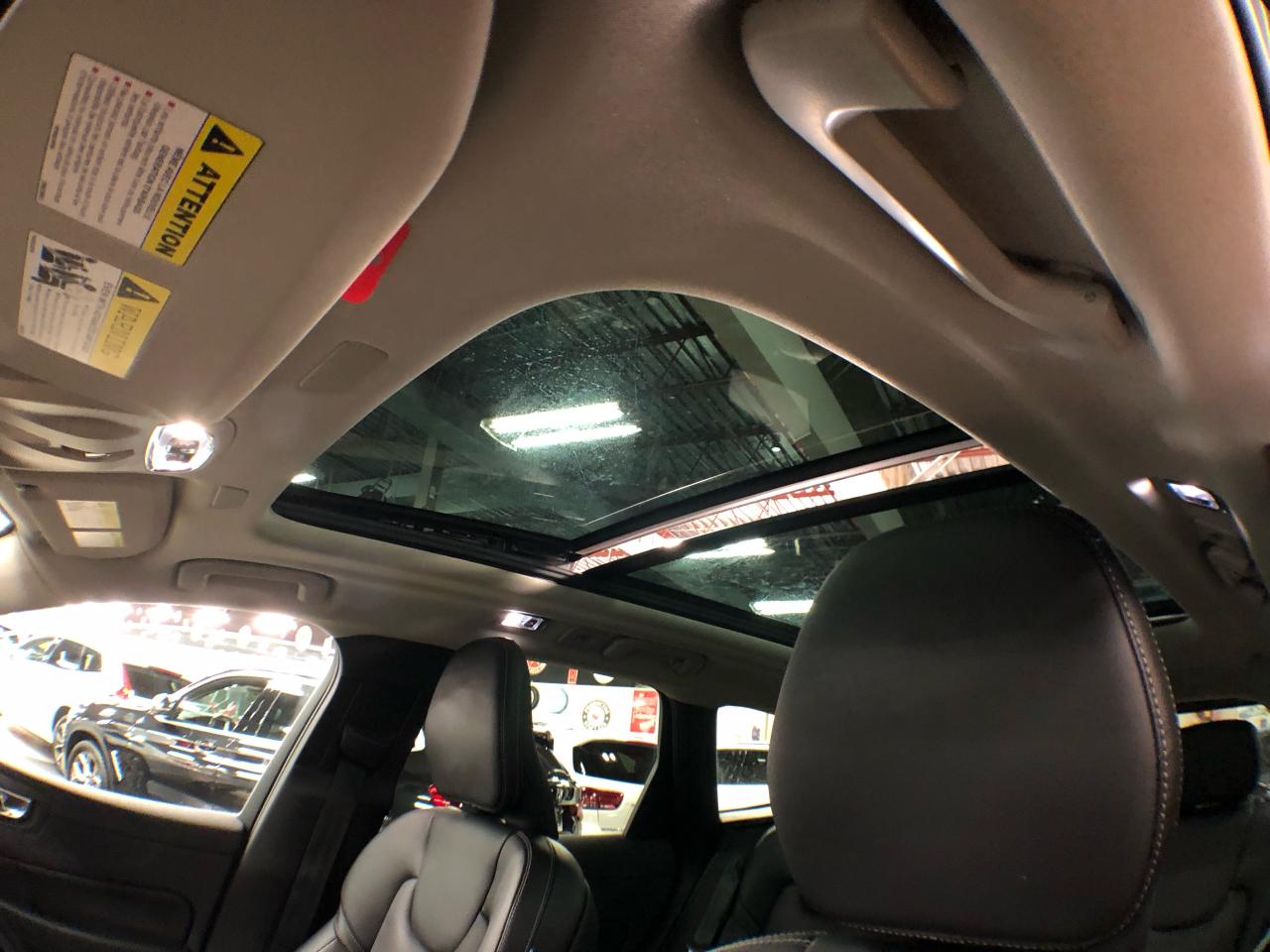 2021 Volvo XC60 INSCRIPTION T6 AWD LEATHER PAN/ROOF NAV CAMERA Photo